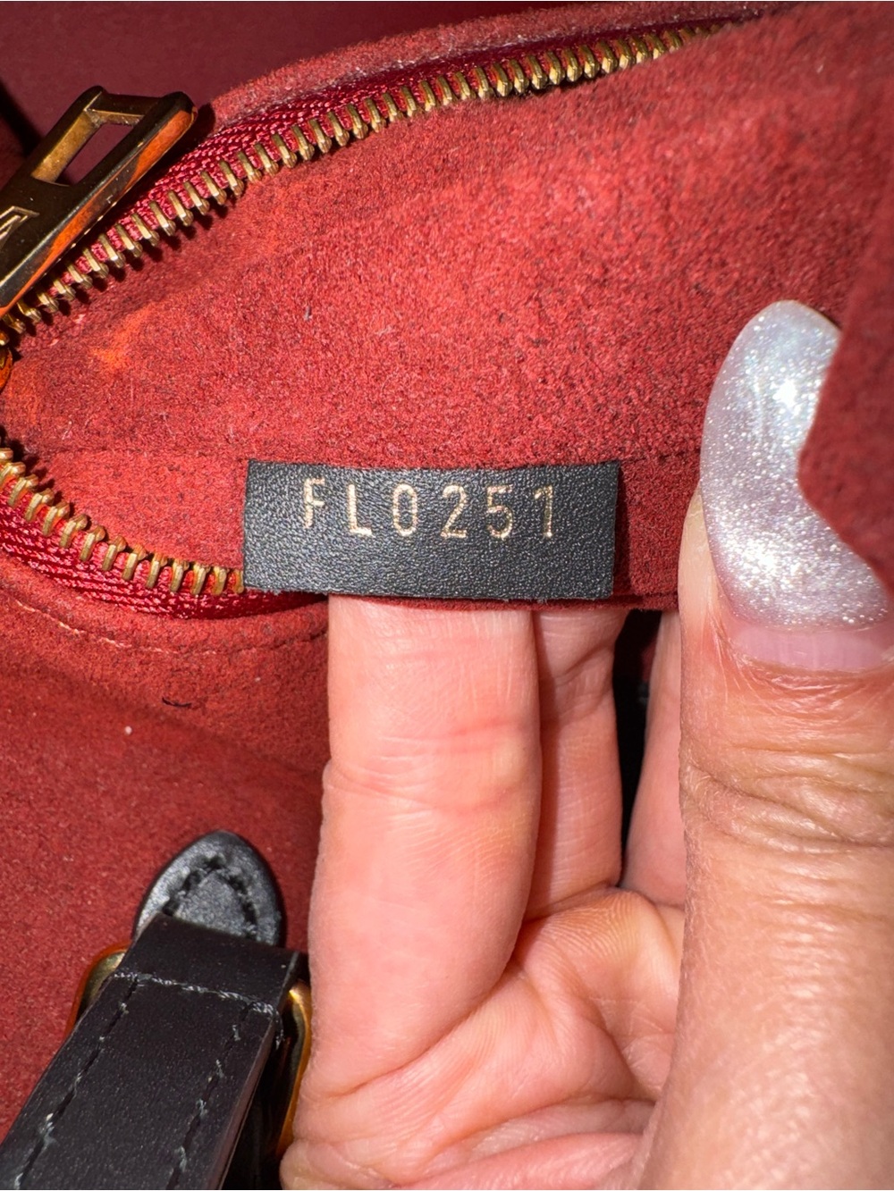 100% authentic Louis Vuitton On The Go MM 💜 Friday price drop💜 - Picture 8 of 15